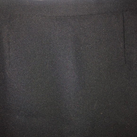 BCBG skirt - Picture 3 of 5